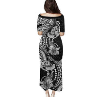 Hawaiian Manta Ray and Hammerhead Shark Tribal Tattoo Puletasi with Polynesian Tribal Pattern Black-White Color LT03 - Polynesian Pride