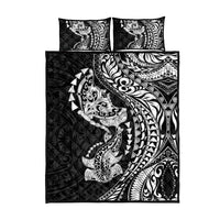 Hawaiian Manta Ray and Hammerhead Shark Tribal Tattoo Quilt Bed Set with Polynesian Tribal Pattern Black-White Color LT03 - Polynesian Pride