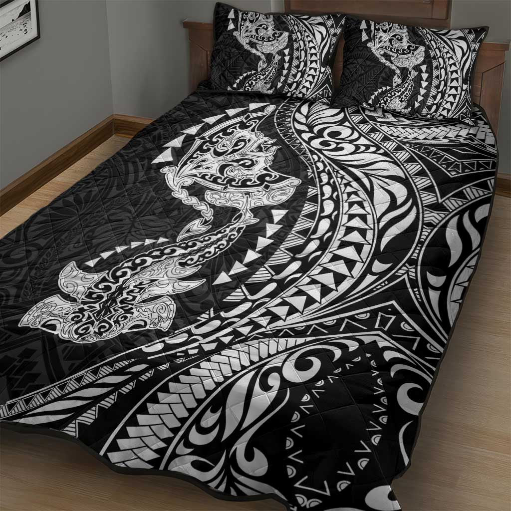 Hawaiian Manta Ray and Hammerhead Shark Tribal Tattoo Quilt Bed Set with Polynesian Tribal Pattern Black-White Color LT03 - Polynesian Pride