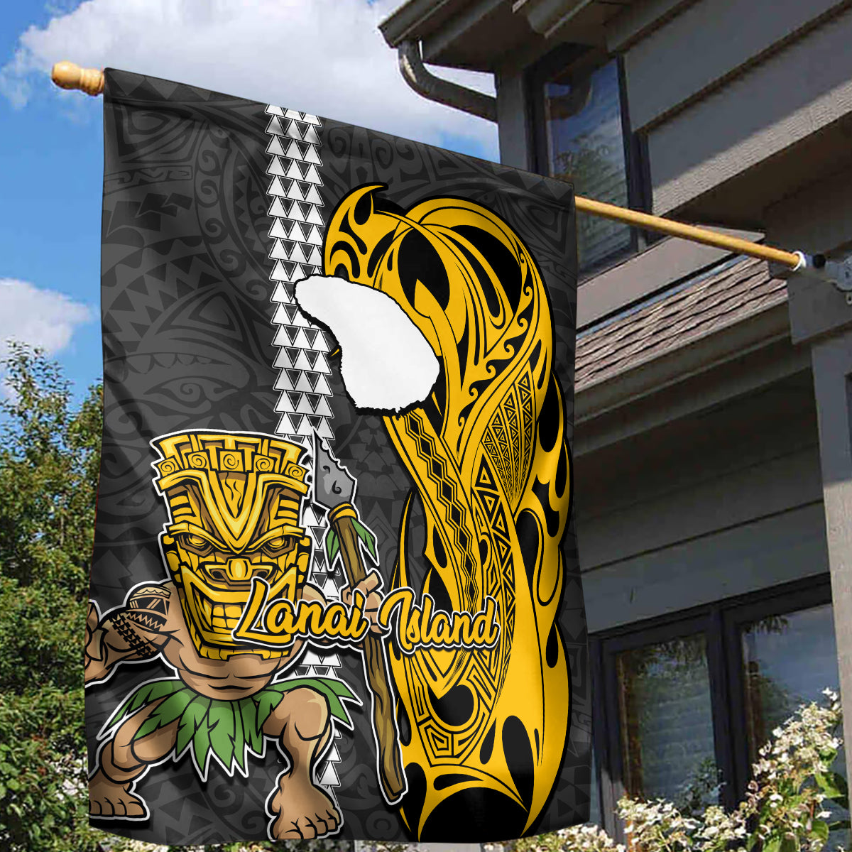 Hawaii Lanai Island Garden Flag Hawaiian Warrior and Kakau Symbols Abstract Tattoo LT03 - Polynesian Pride