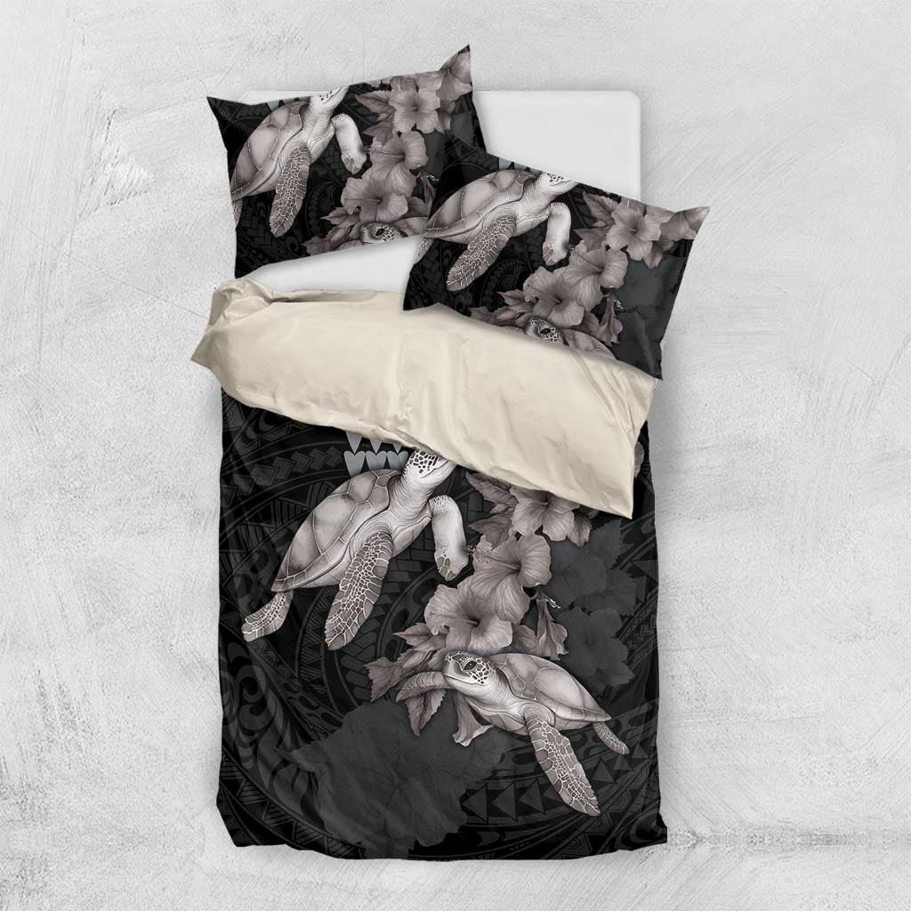 Hawaiian Turtle Love Couple Bedding Set - Sweet Hibiscus and Kakau Pattern Grayscale Color