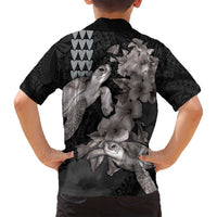 Hawaiian Turtle Love Couple Family Matching Off Shoulder Short Dress and Hawaiian Shirt - Sweet Hibiscus and Kakau Pattern Grayscale Color