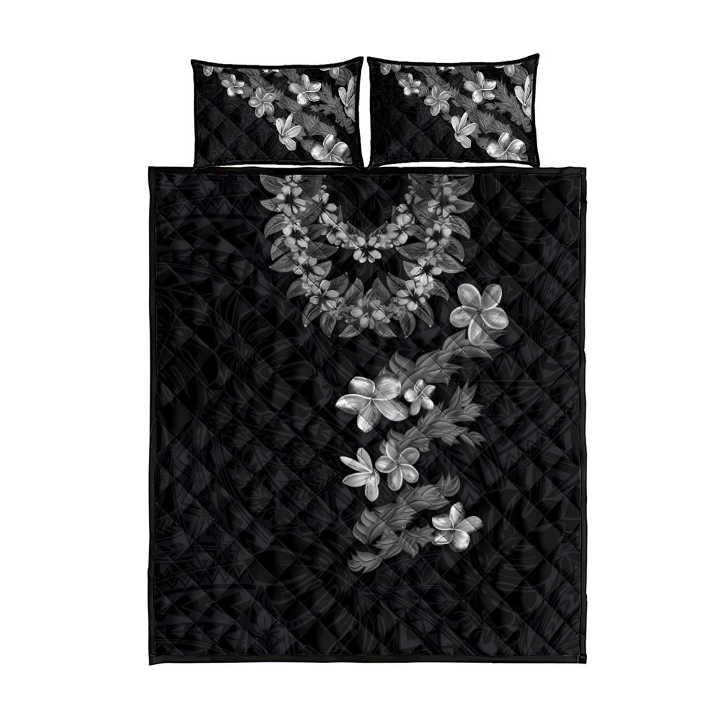 Hawaiian Lei Plumeria and Tropical Leaves Quilt Bed Set Watercolor Style-Grayscale