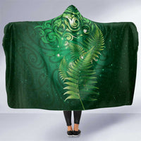 Matariki New Zealand Maori Silver Fern Hooded Blanket Galaxy Green Sky Style LT03 One Size Green - Polynesian Pride