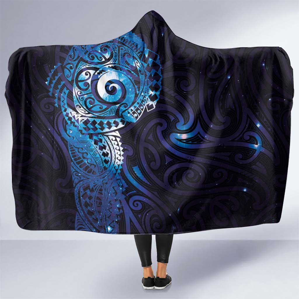 Matariki New Zealand Maori Koru Art Tattoo Hooded Blanket New Year Galaxy Blue Sky Style LT03 One Size Blue - Polynesian Pride