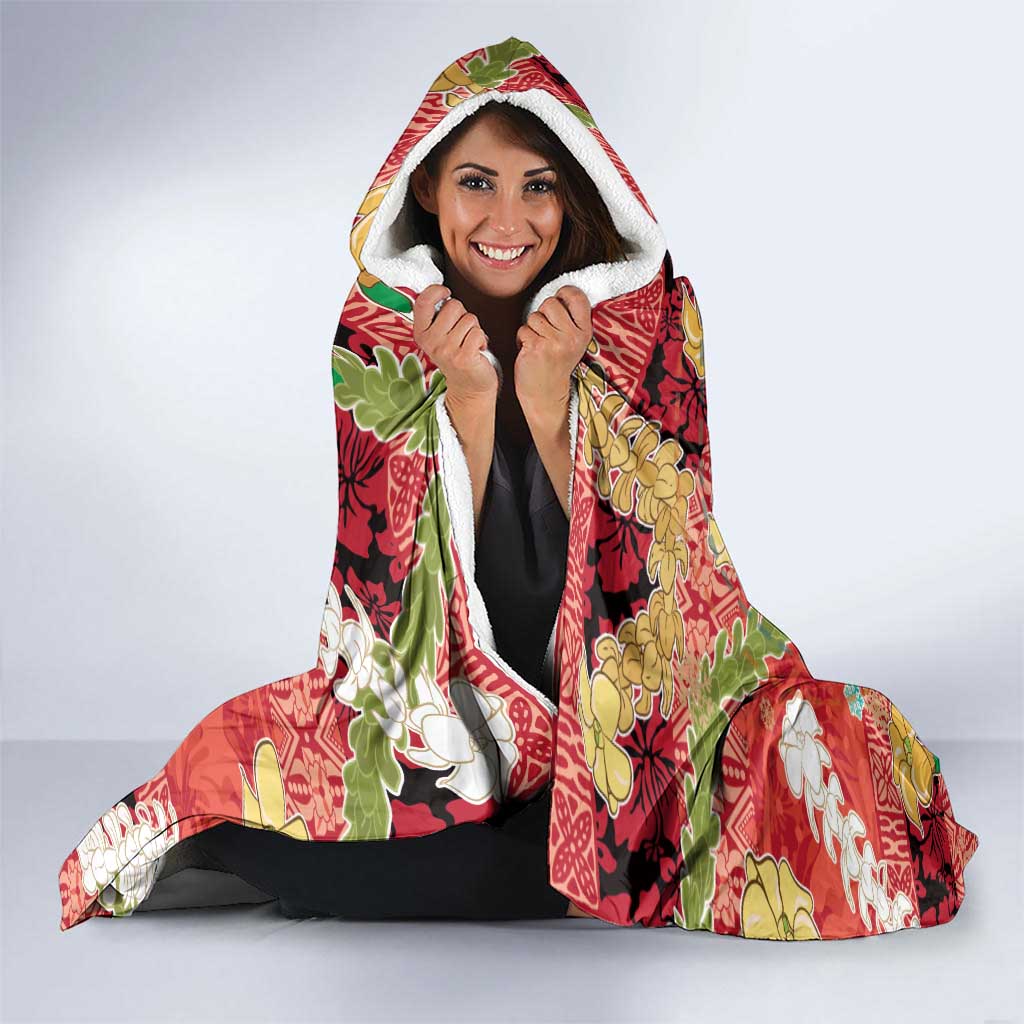 Hawaii Santa Mele Kalikimaka Hooded Blanket Tropical Puakenikeni Lei with Polynesian Tribal Pattern - Polynesian Pride