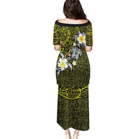 Hawaiian Turtle and Plumeria Puletasi Polynesian Tattoo and Tribal Elements Pattern Yellow Color