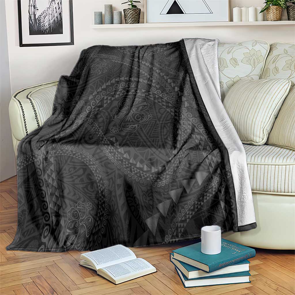 Hawaiian Kakau Art and Hisbiscus Tattoo Blanket Tribal Pattern-Black Gradient Style - Polynesian Pride