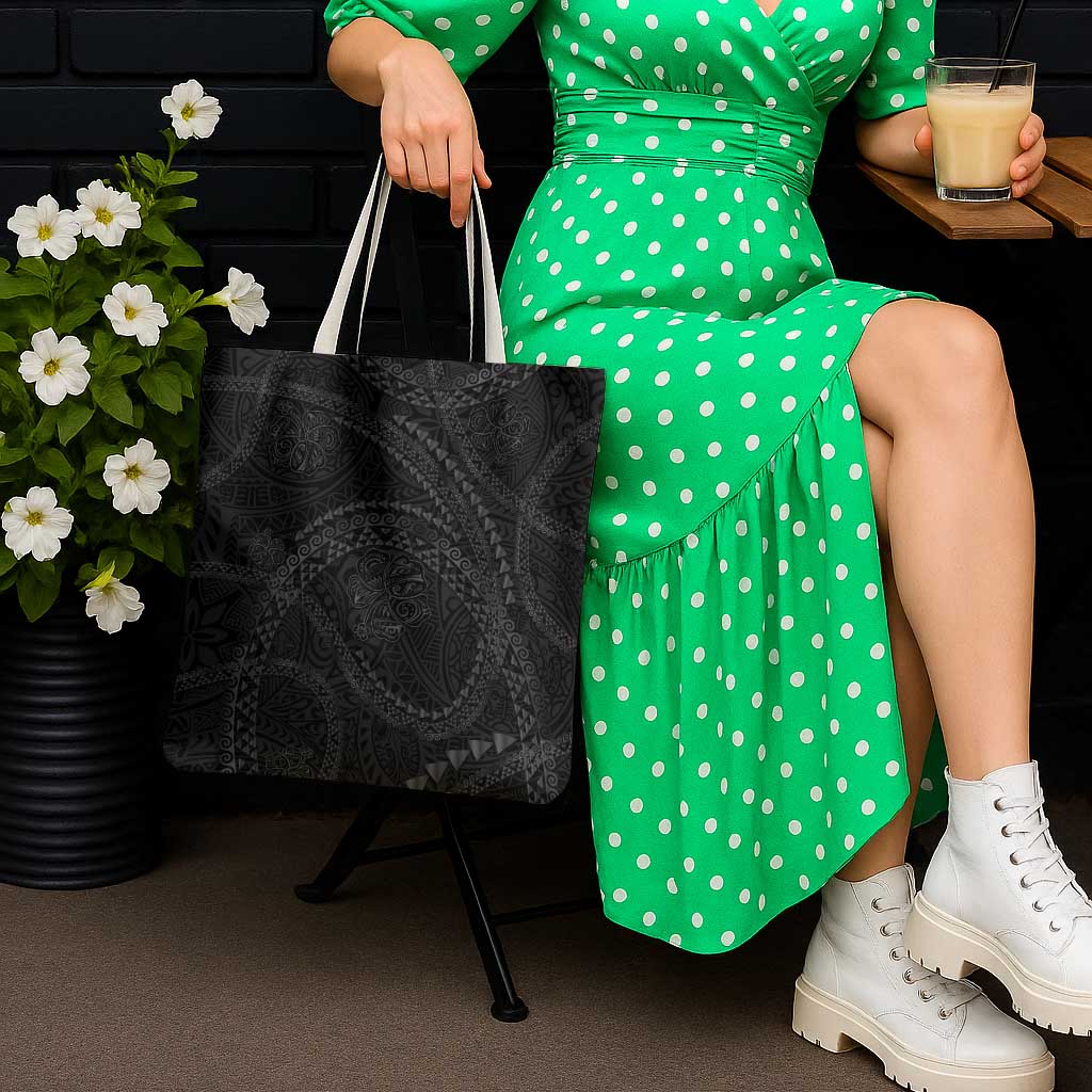 Hawaiian Kakau Art and Hisbiscus Tattoo Tote Bag Tribal Pattern-Black Gradient Style - Polynesian Pride