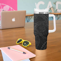 Hawaiian Kakau Art and Hisbiscus Tattoo Tumbler With Handle Tribal Pattern-Black Gradient Style - Polynesian Pride
