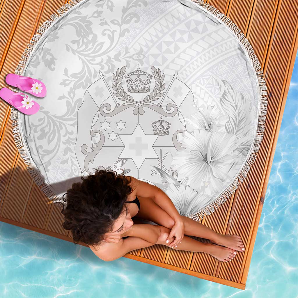 Tonga Faka Sepitema Beach Blanket Ngatu and Floral Pattern with Blooming Hibiscus