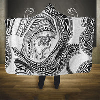 Hawaiian Turtle and Shark Hooded Blanket Kakau Tribal with Polynesian Pattern White Color LT03 - Polynesian Pride