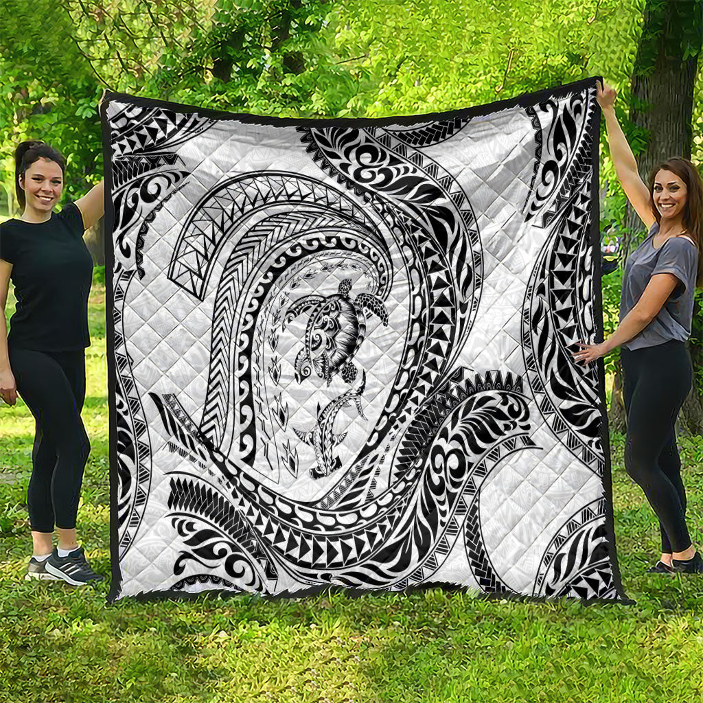 Hawaiian Turtle and Shark Quilt Kakau Tribal with Polynesian Pattern White Color LT03 - Polynesian Pride