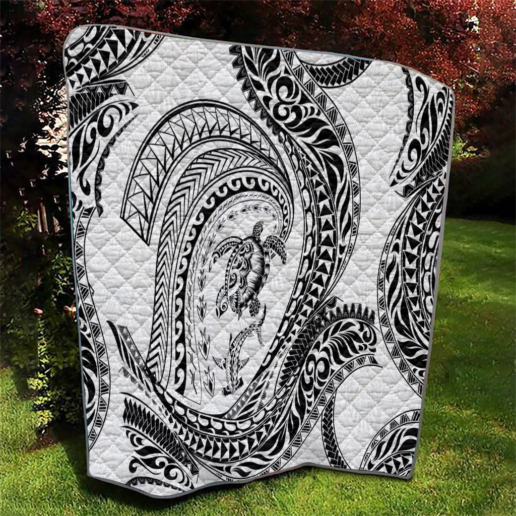 Hawaiian Turtle and Shark Quilt Kakau Tribal with Polynesian Pattern White Color LT03 - Polynesian Pride
