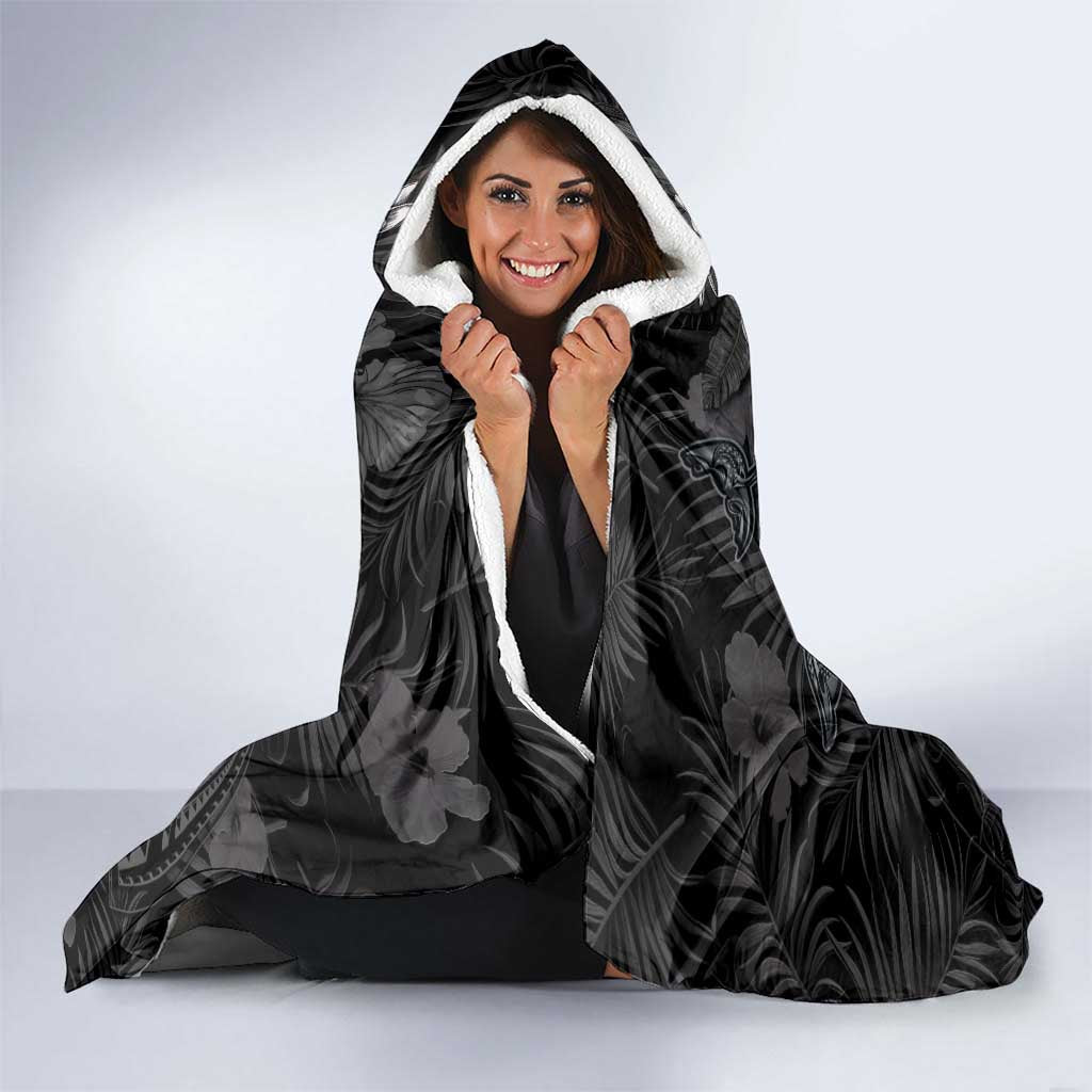 Hawaiian Tropical Plants and Tribal Whales Hooded Blanket Polynesian Art Tattoo Grayscale LT03 - Polynesian Pride