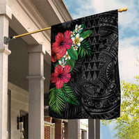 Hawaiian Tropical Plants Garden Flag Kakau Tattoo and Polynesian Pattern Half Black Color LT03 House Flag Black - Polynesian Pride
