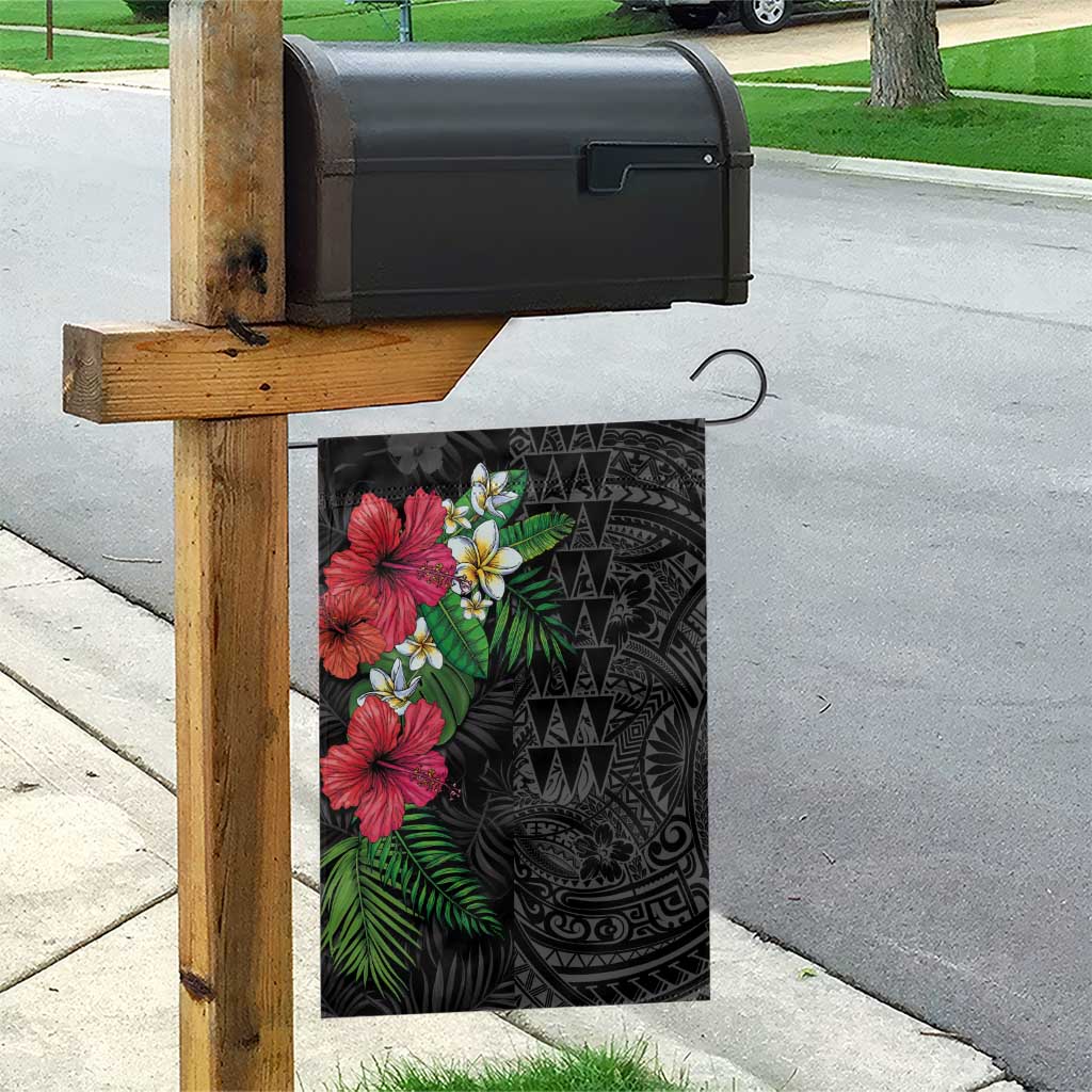Hawaiian Tropical Plants Garden Flag Kakau Tattoo and Polynesian Pattern Half Black Color LT03 - Polynesian Pride