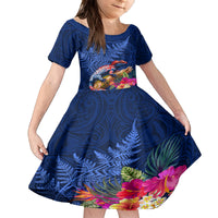 New Zealand Tuatara Family Matching Summer Maxi Dress and Hawaiian Shirt Silver Fern Hibiscus and Tribal Maori Pattern Blue Color LT03 Daughter's Dress Blue - Polynesian Pride