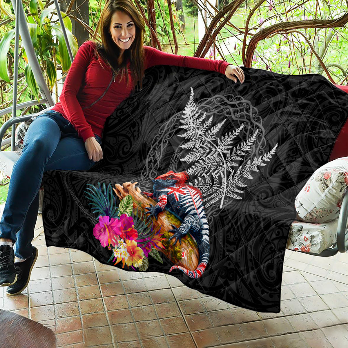 New Zealand Tuatara Quilt Silver Fern Hibiscus and Tribal Maori Pattern Black Color LT03 - Polynesian Pride