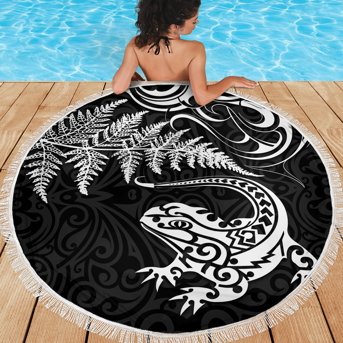 New Zealand Tuatara Tribal Tattoo Beach Blanket Silver Fern and Maori Pattern Black Color LT03 - Polynesian Pride