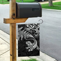 New Zealand Tuatara Tribal Tattoo Garden Flag Silver Fern and Maori Pattern Black Color