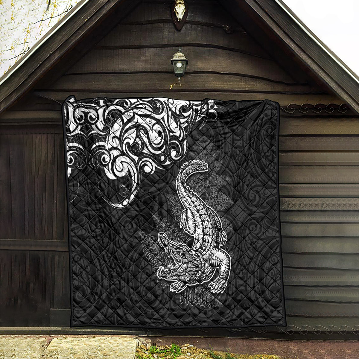 New Zealand Crocodile Tattoo and Fern Quilt Maori Pattern LT03 - Polynesian Pride