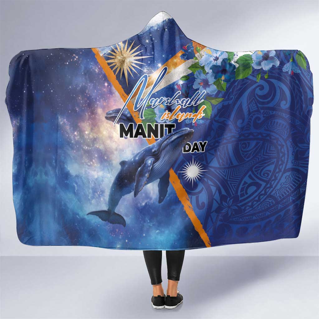 Marshall Islands Manit Day Hooded Blanket Grunge National Flag with Whales and Tribal Tattoos - Polynesian Pride