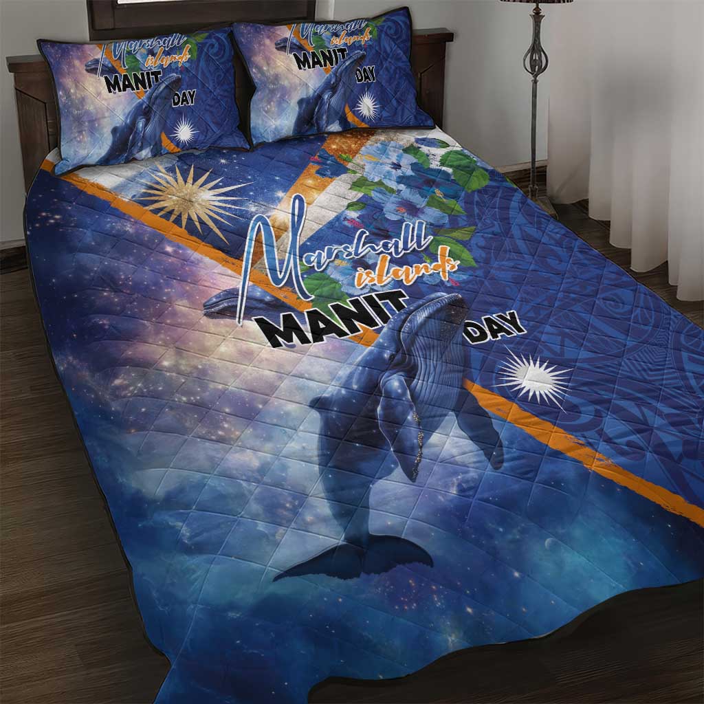 Marshall Islands Manit Day Quilt Bed Set Grunge National Flag with Whales and Tribal Tattoos LT03 Blue - Polynesian Pride