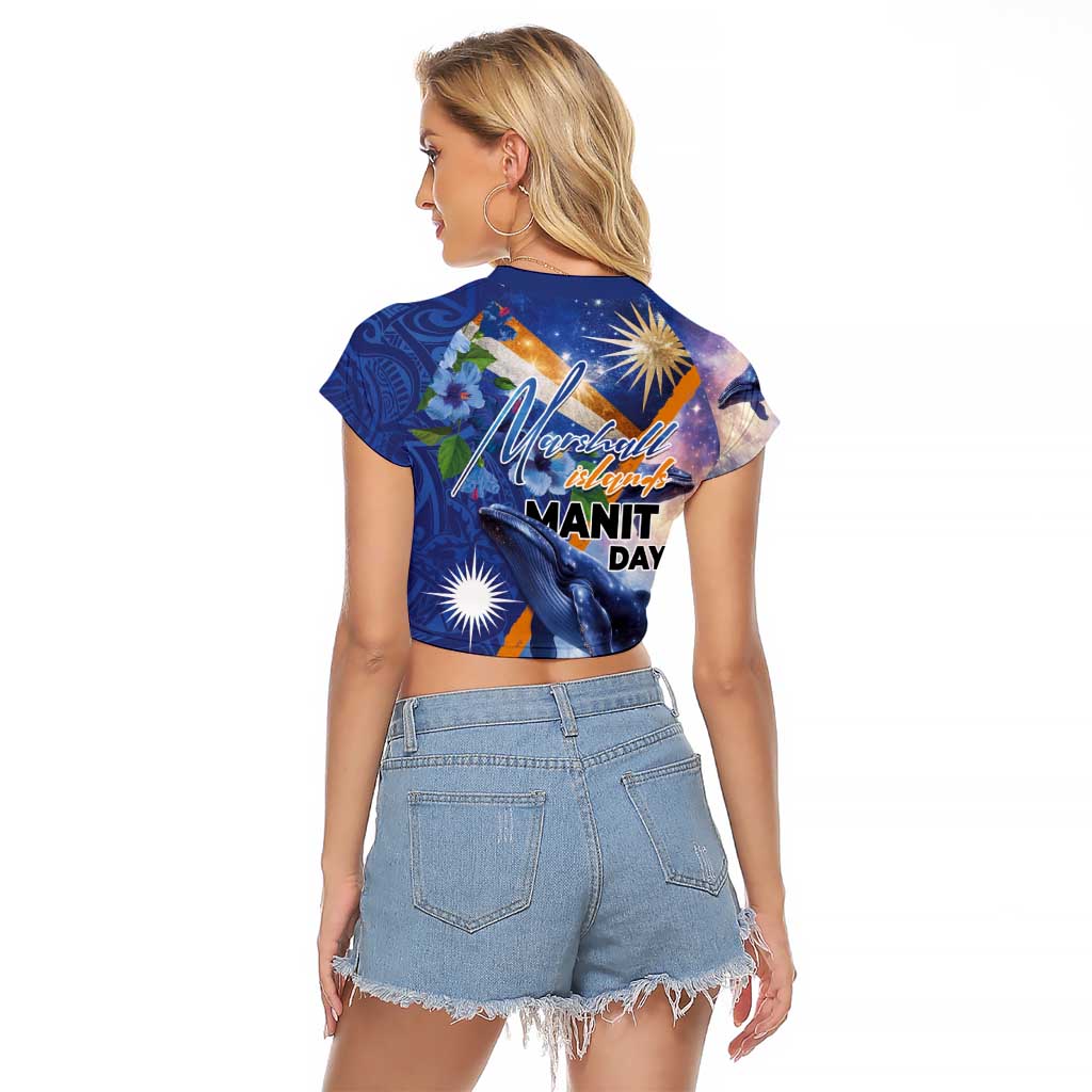 Marshall Islands Manit Day Raglan Cropped T Shirt Grunge National Flag with Whales and Tribal Tattoos LT03 - Polynesian Pride
