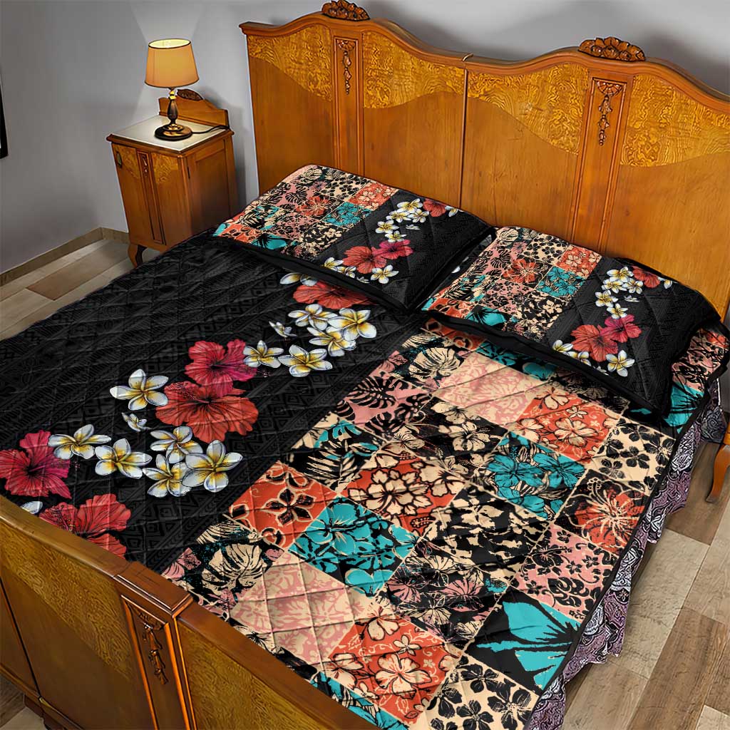 Hawaiian Hibiscus and Tropical Leaves Quilt Bed Set Patchwork Grunge Abstract Vintage Style