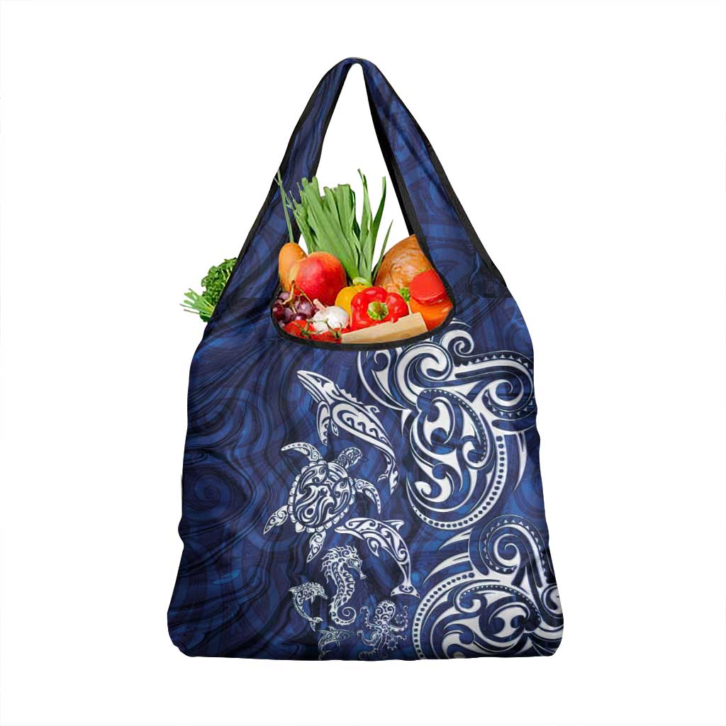 New Zealand Connecting with Seas Grocery Bag Maori Tribal and Sea Animals Tattoo - White Glass Style