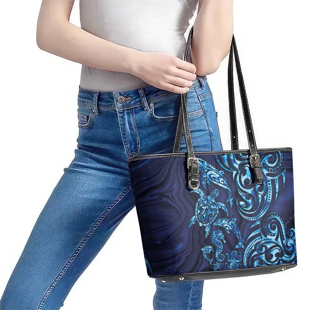 New Zealand Connecting with Seas Leather Tote Bag Maori Tribal and Sea Animals Tattoo - Sea Texture Glass Style LT03 - Polynesian Pride