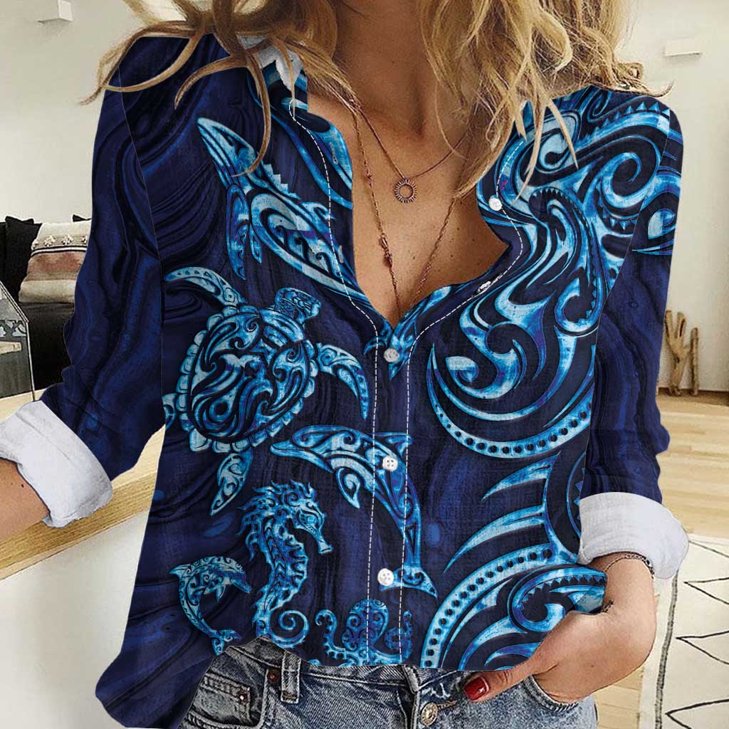 New Zealand Connecting with Seas Women Casual Shirt Maori Tribal and Sea Animals Tattoo - Sea Texture Glass Style LT03 Female Navy - Polynesian Pride