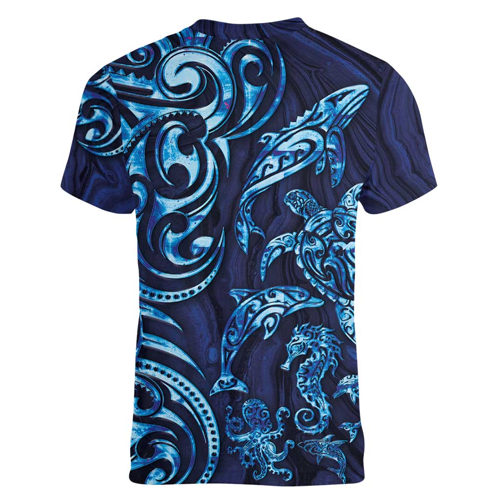 New Zealand Connecting with Seas Women V-Neck T-Shirt Maori Tribal and Sea Animals Tattoo - Sea Texture Glass Style LT03 - Polynesian Pride