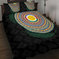 Shefa Tribal Tattoo with Namele Leaves Quilt Bed Set