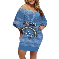 Kosrae Christmas Family Matching Off Shoulder Short Dress and Hawaiian Shirt Coat of Arms Beautiful Merry Xmas Snowflake LT03 Mom's Dress Blue - Polynesian Pride
