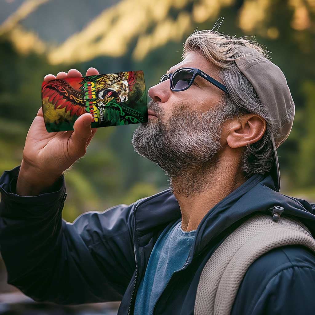 Aotearoa One Love 4 in 1 Can Cooler Tumbler Reggae Lion with Kakahu Huruhuru LT03 - Polynesian Pride