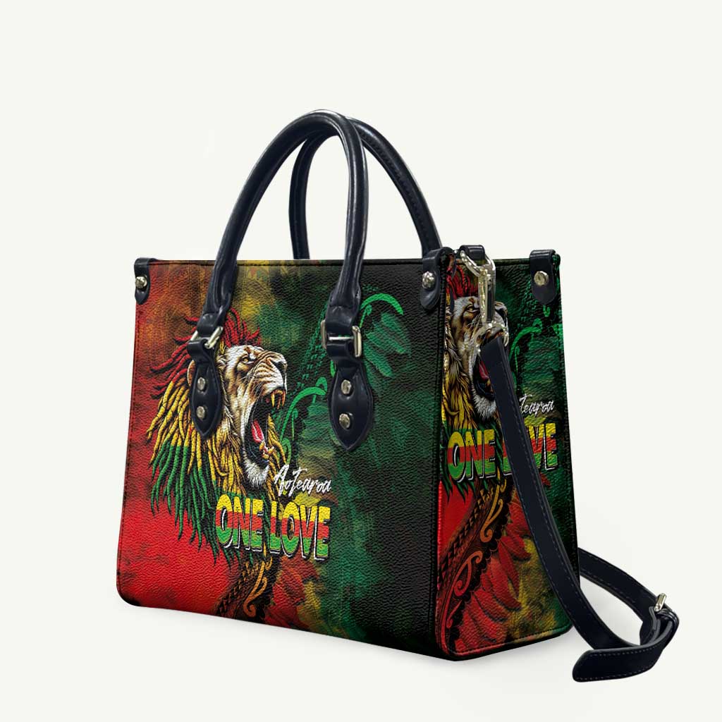 Aotearoa One Love Leather Bag Reggae Lion with Kakahu Huruhuru