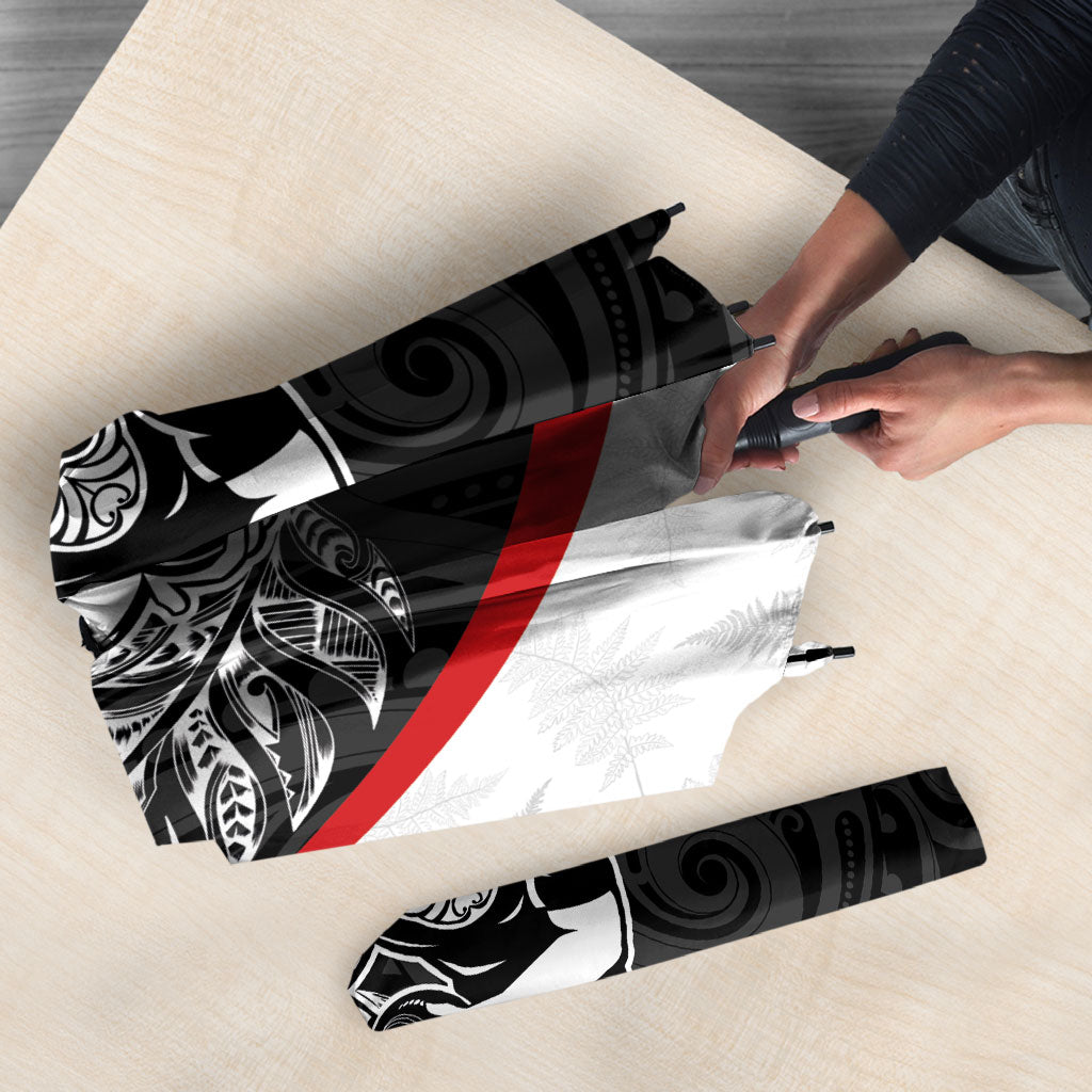 Personalised Aotearoa Lawn Bowls Umbrella Maori Warrior and Silver Fern Sporty Style LT03 - Polynesian Pride