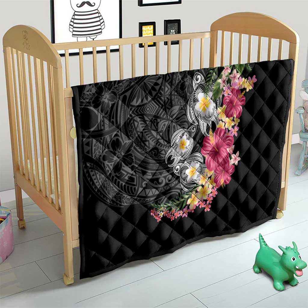Hawaiian Tropical Flowers and Tribal Turtles Quilt Polynesian Art Motifs Black Color - Polynesian Pride