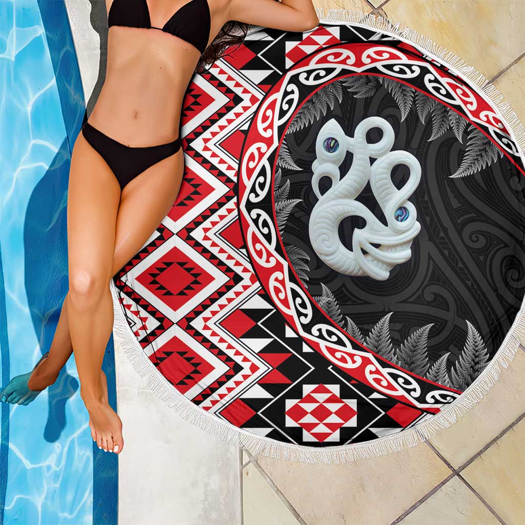 Red Taniko Motif Aotearoa Manaia and Silver Fern Beach Blanket