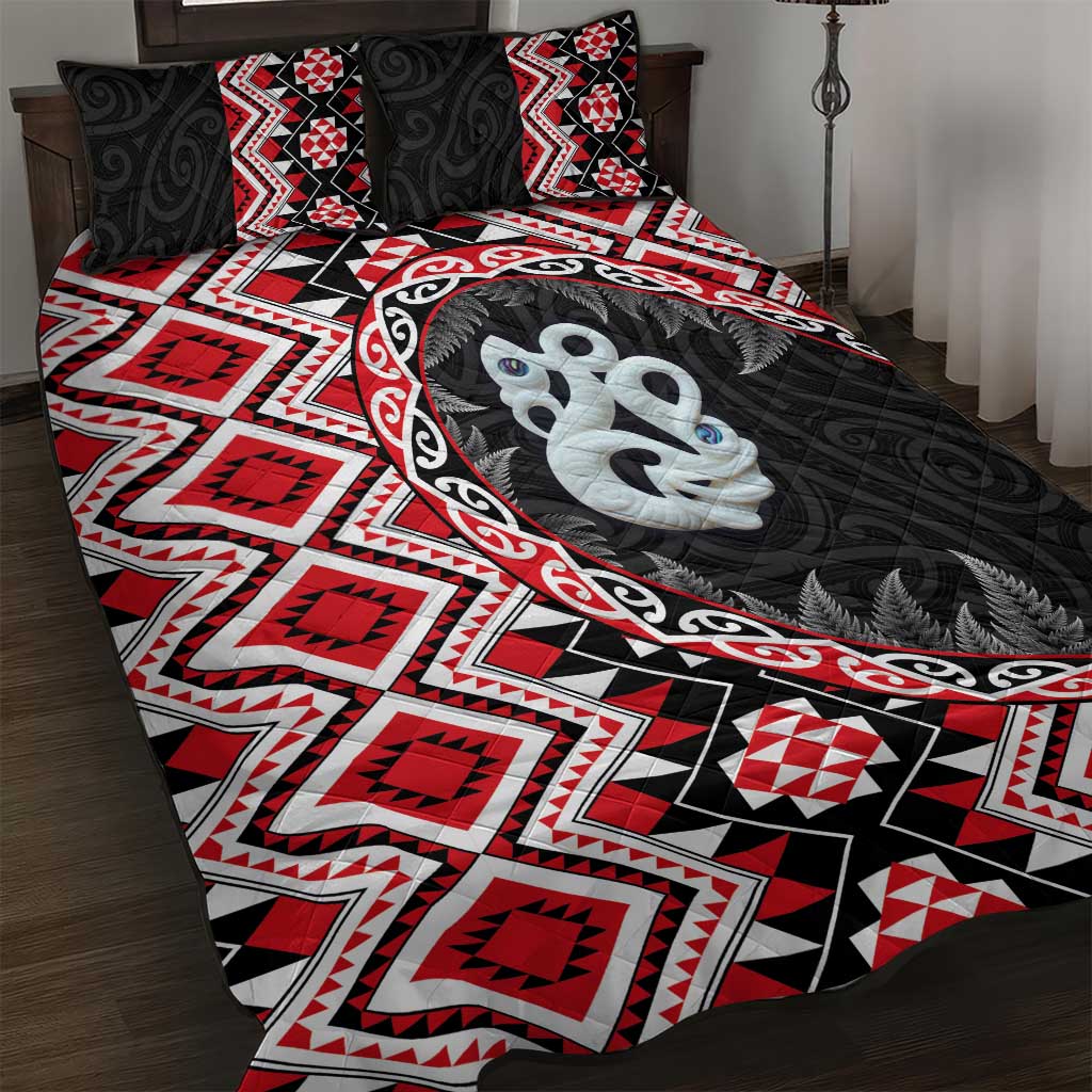 Red Taniko Motif Aotearoa Manaia and Silver Fern Quilt Bed Set