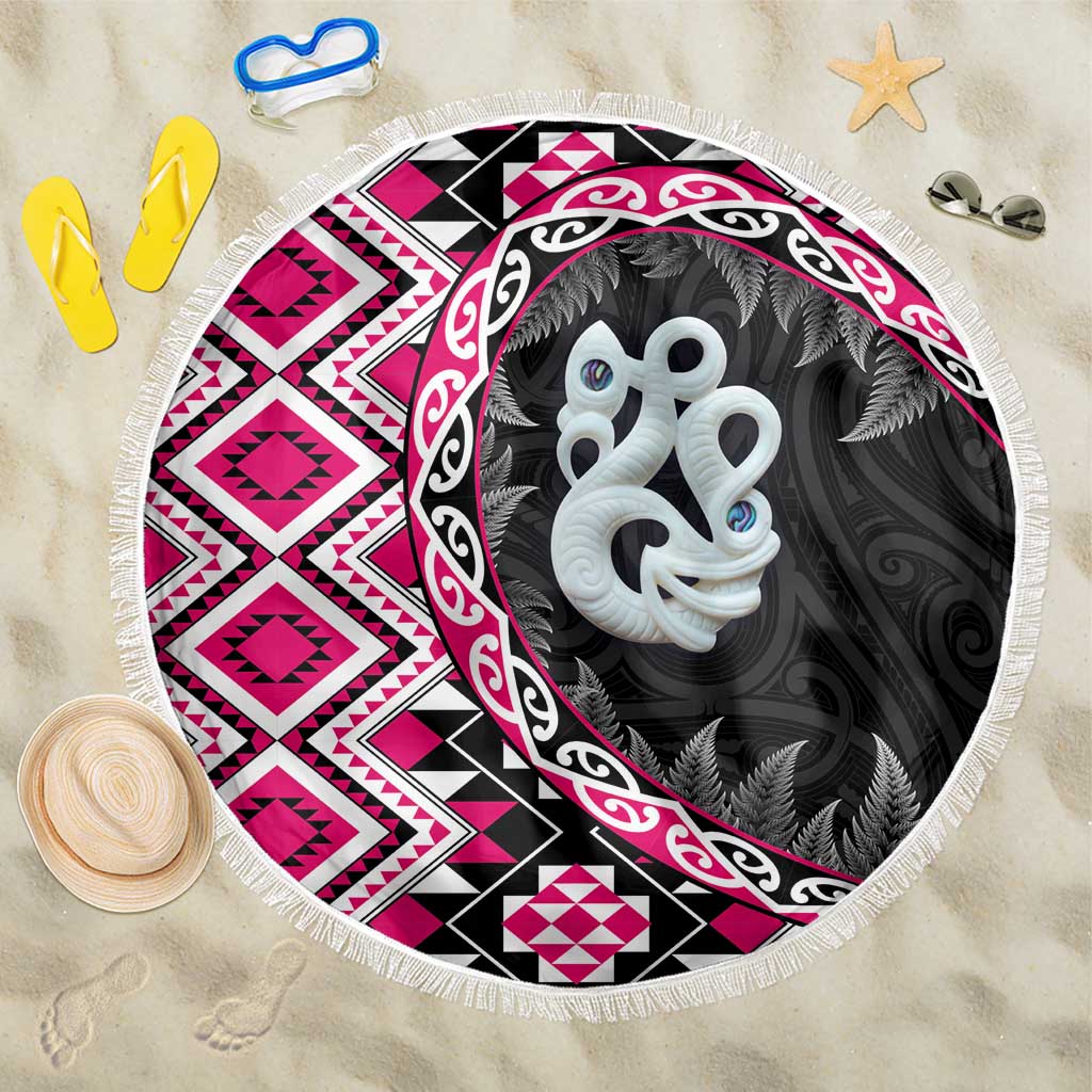 Pink Taniko Motif Aotearoa Manaia and Silver Fern Beach Blanket