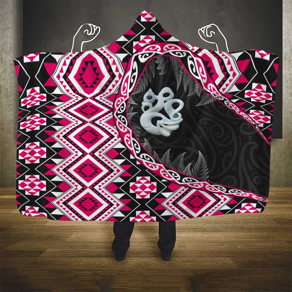 Pink Taniko Motif Aotearoa Manaia and Silver Fern Hooded Blanket