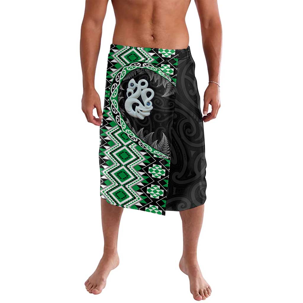 Green Taniko Motif Aotearoa Manaia and Silver Fern Lavalava