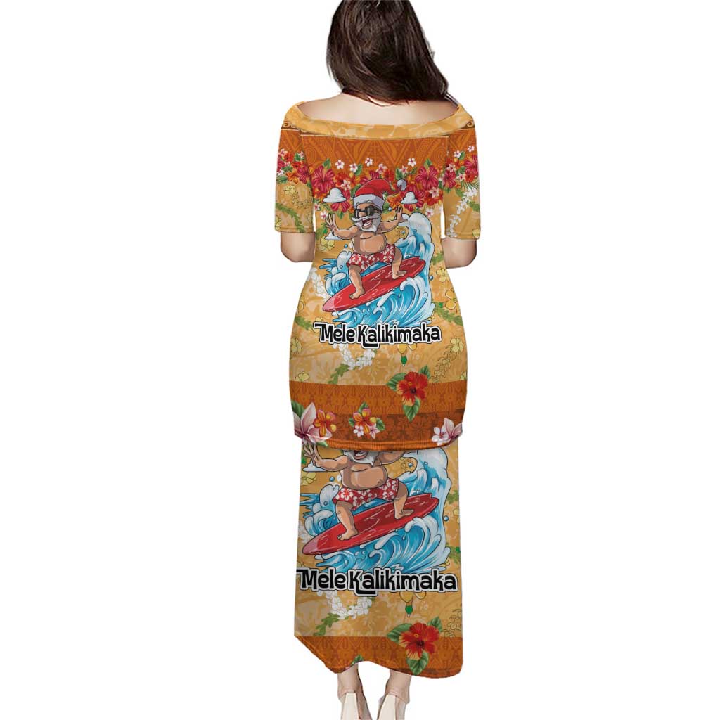 Hawaii Mele Kalikimaka Family Matching Puletasi and Hawaiian Shirt Funny Santa Claus Surfing on Tropical Plants LT03 - Polynesian Pride