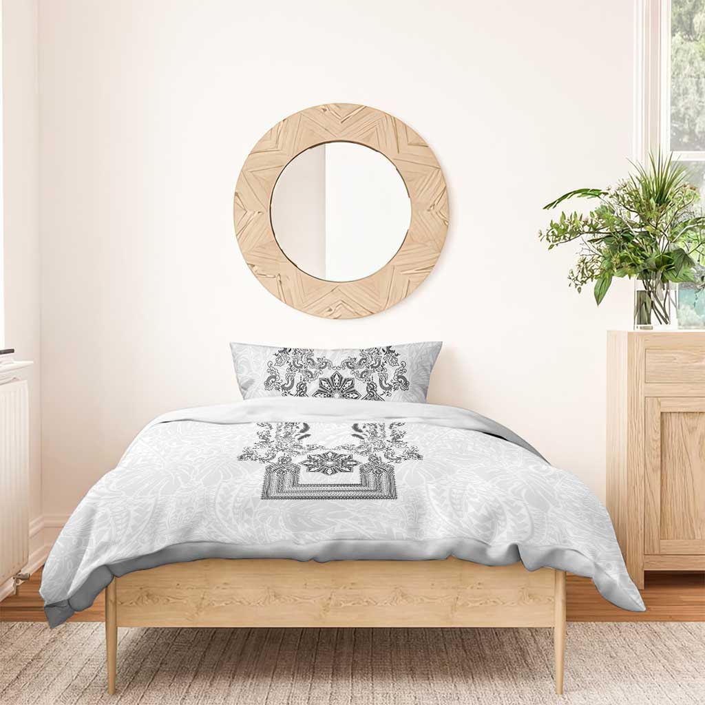Philippines Barong Style Bedding Set with Polynesian Art and Leaf Motif Black-White Color
