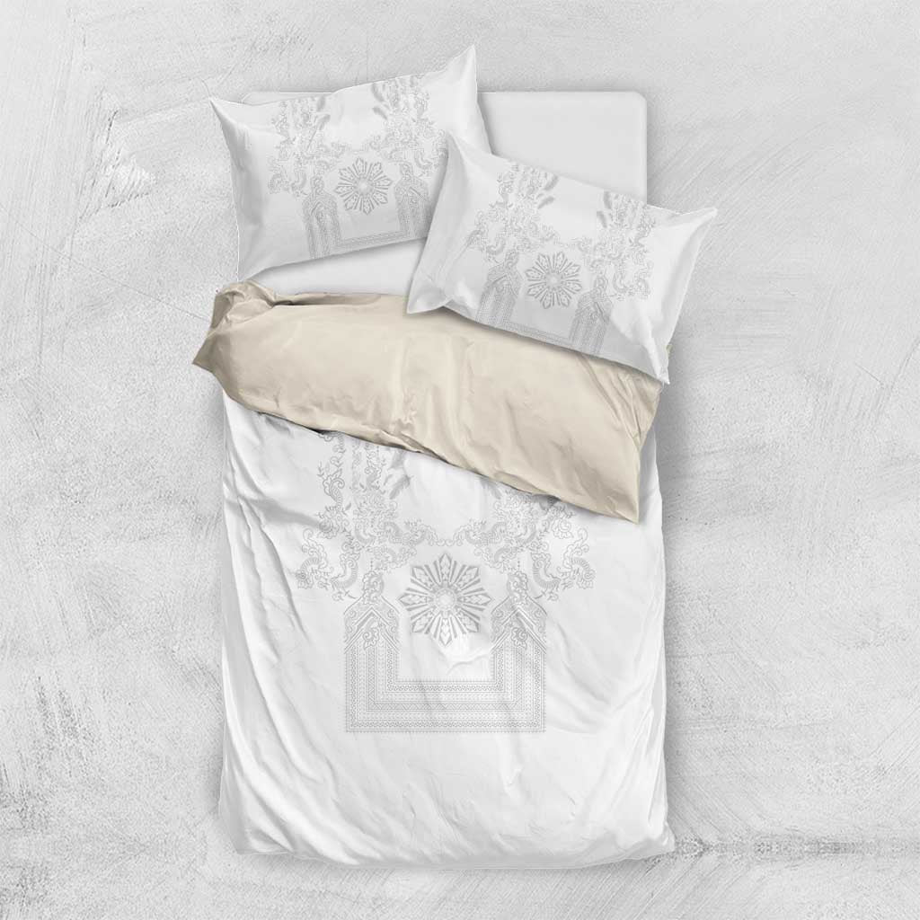 Philippines Barong Style Bedding Set with Polynesian Art and Leaf Motif White Color