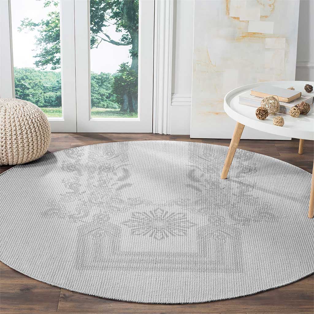 Philippines Barong Style Round Carpet with Polynesian Art and Leaf Motif White Color