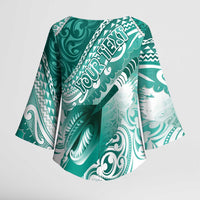 Personalised New Zealand Aotearoa Darts Masters Kimono Sleeve Blouse Maori Art Tattoo with Tribal Dart Symbol Teal Color - Polynesian Pride